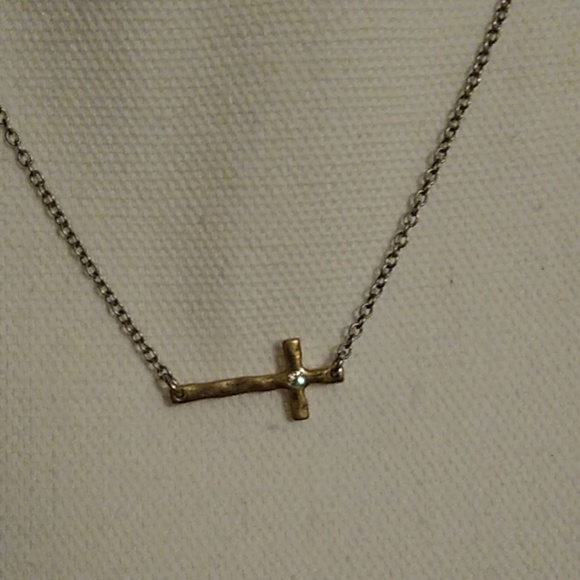 Dainty JK by Thirty one whisper Cross Necklace - Picture 2 of 3